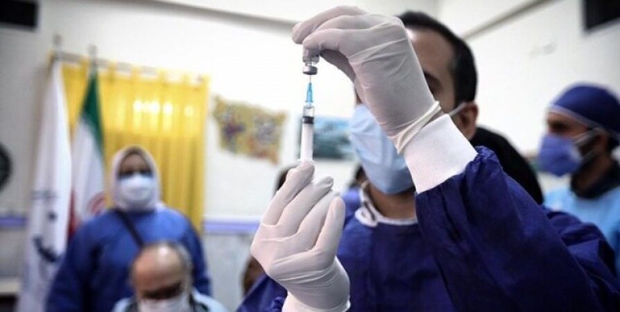 تزریق واکسن کرونا بدون محدودیت سنی در تهران تکذیب شد