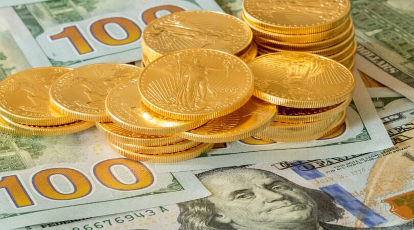سقوط قیمت طلا باعث کاهش قیمت سکه شد، دلار افزایشی باقی ماند