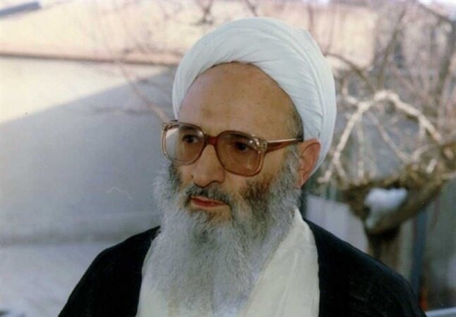 علامه حسن‌زاده‌آملی به لقاالله پیوست