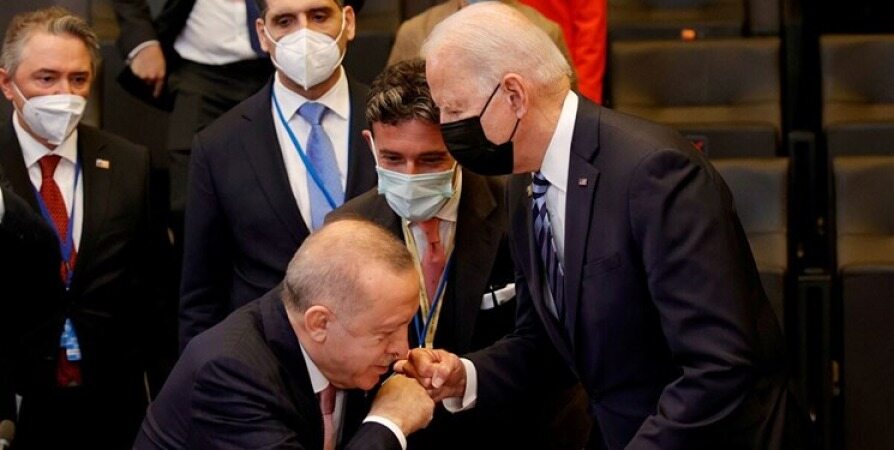 اردوغان و بایدن برای بررسی آخرین تحولات منطقه دیدار می‌کنند