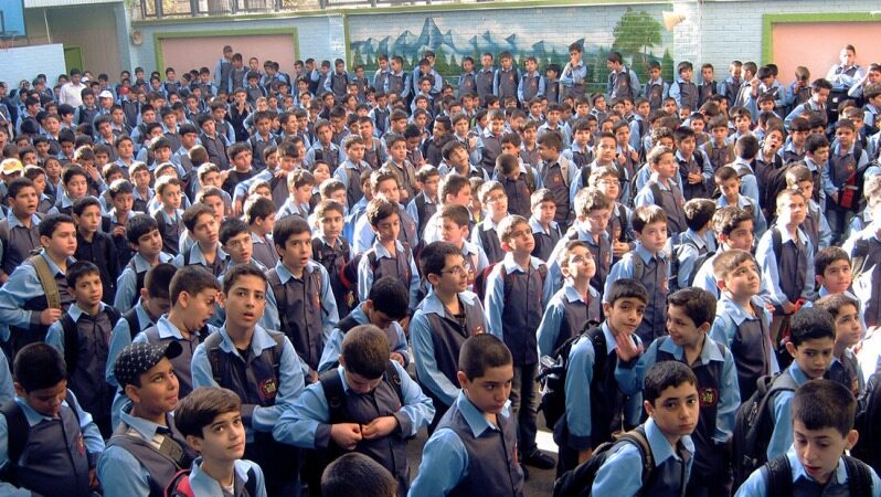شرایط بازگشایی مدارس از ابتدای آبان‌ماه