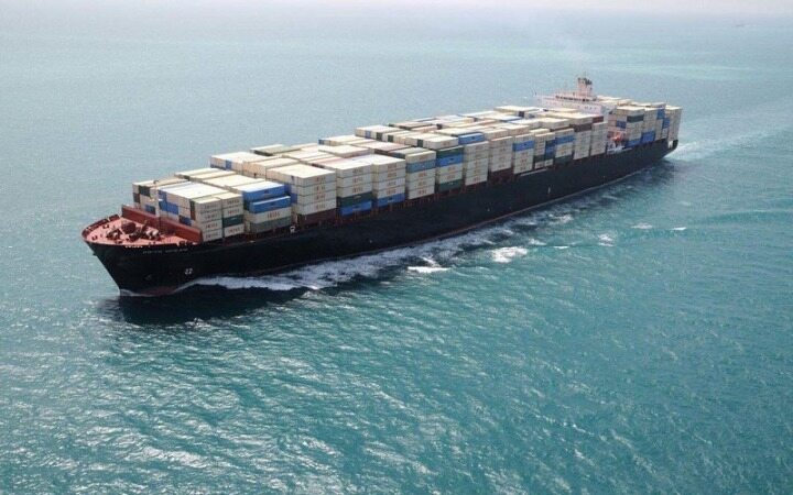 حرکت 8 فروند کشتی حامل کالای اساسی از کشورهای مبدأ به مقصد ایران