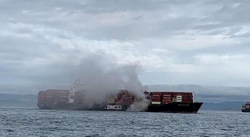 آتش‌گرفتن کشتی اسرائیلی در نزدیکی کانادا