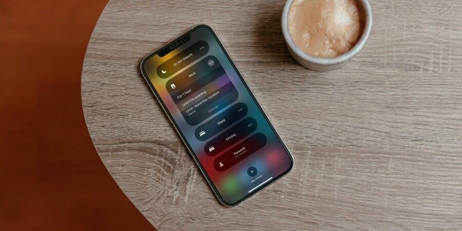 چگونه حالت فوکوس را در آیفون فعال و پروفایل‌های مختلف را زمانبندی کنیم؟