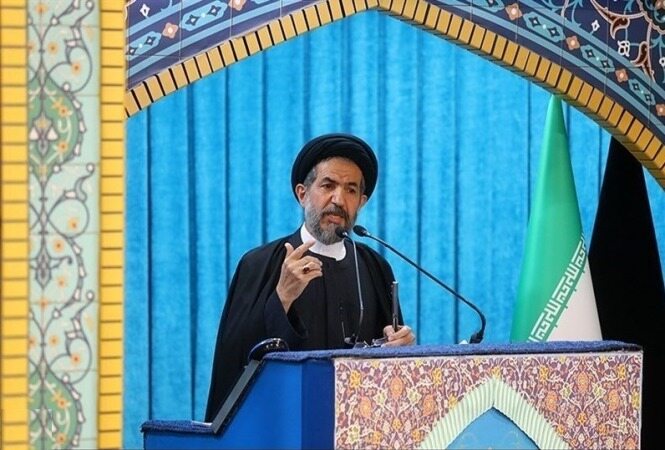 ابوترابی فرد: مردم به دولت و مجلس اجازه نمی‌دهند کشور را گران اداره کنند