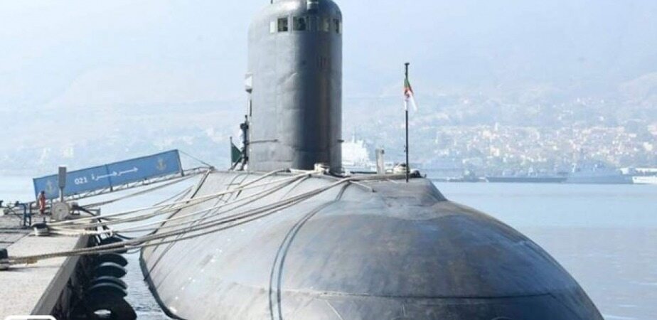 تعقیب زیردریایی رژیم صهیونیستی توسط الجزایر