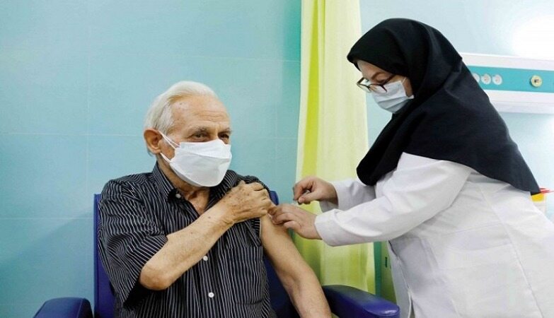 وزارت بهداشت:‌ موجودی واکسن کرونا برای واکسیناسیون کامل افراد کافی است