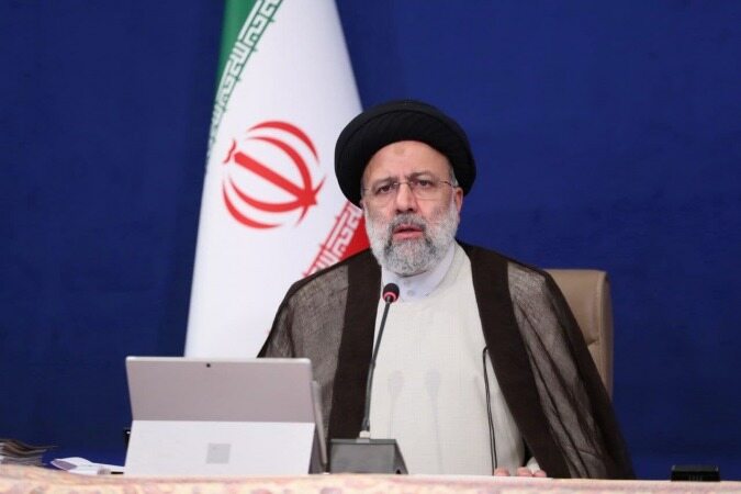 رئیسی: وزرا به ادعاهای کذب بلافاصله پاسخ دهند