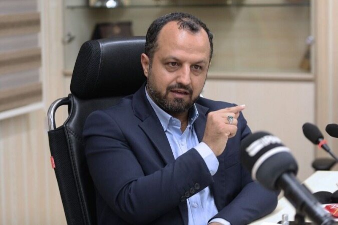 کمک به سرمایه‌گذاران خرد در بازار سرمایه وظیفه دولت است