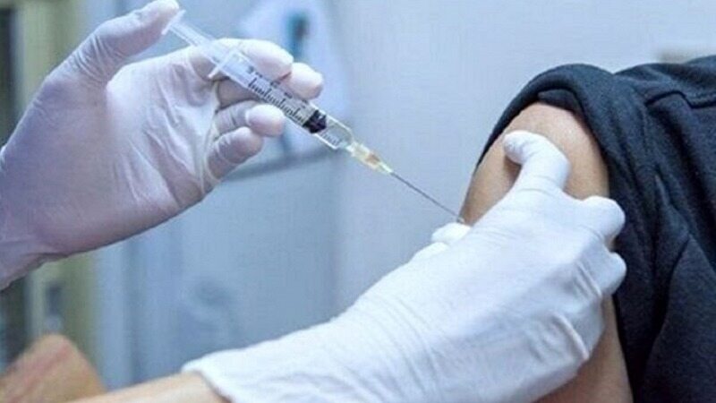 تلاش ناموفق مرد ایتالیایی برای دریافت واکسن کووید 