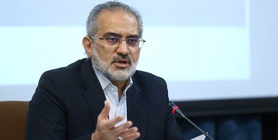 حسینی: دولت را با خزانه خالی و کلی بدهی تحویل گرفتیم 