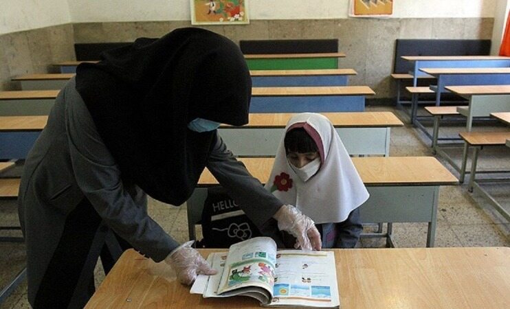 امکان «تعویق سن بازنشستگی معلمان تا ۶۵ سالگی»