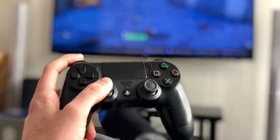 آیا می توانید از دسته بازی PS4 روی PS5 استفاده کنید؟