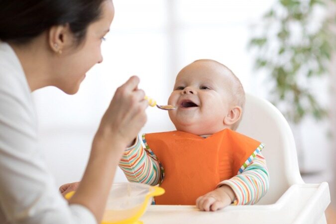 10 نکته طلایی برای غذا دادن به کودکی که غذا نمی خورد