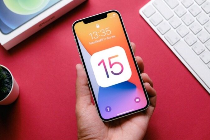 انتشار مرموز سیستم عامل iOS 15.3