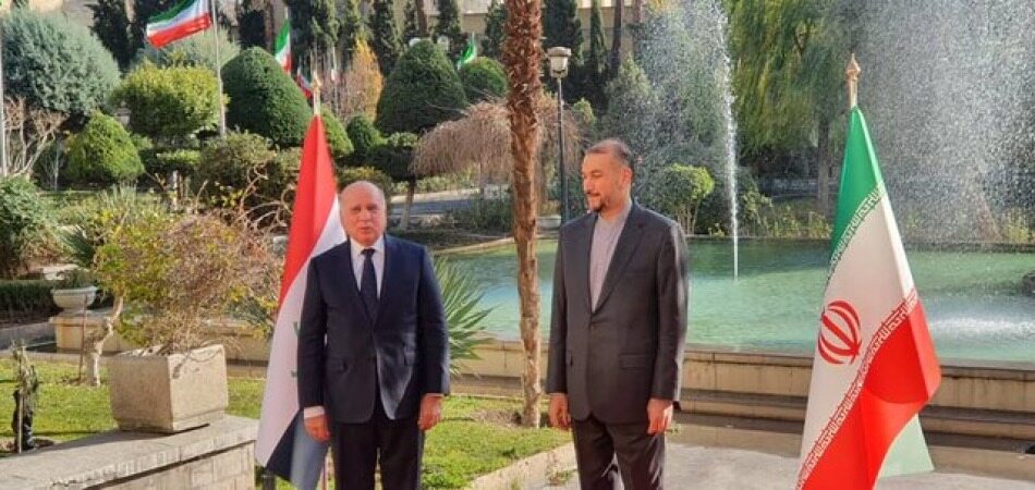 استقبال وزیر خارجه از همتای عراقی خود در محل وزارت خارجه
