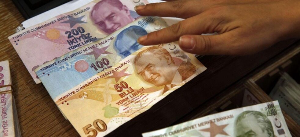 ارزش لیر ترکیه افزایش یافت
