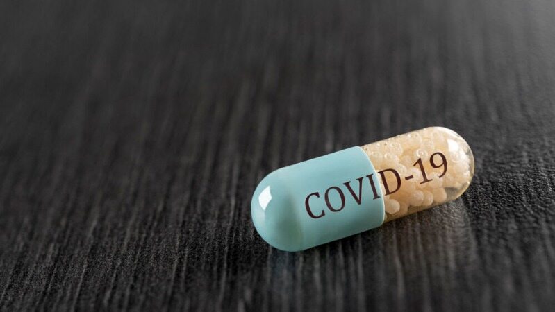 درخواست کمیته علمی برای افزودن «قرص ضد کرونا» به لیست دارویی کشور