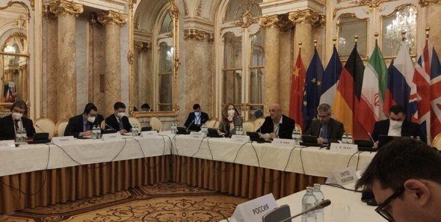 اولیانوف: در گفت‌وگوهای امروز وین شاهد پیشرفت هستیم
