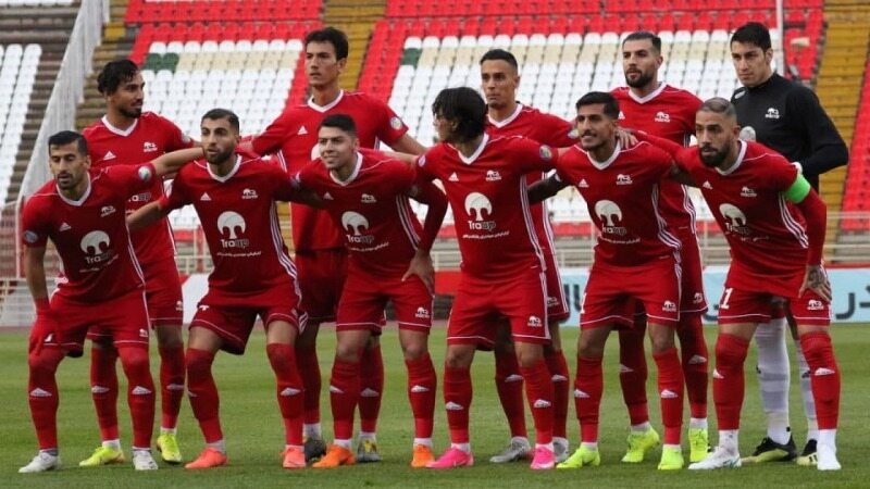 اعتراض تراکتور به داور دیدار با پرسپولیس