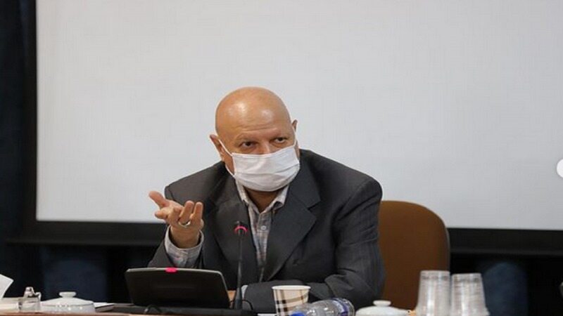 دولت ماهی ۵۰ هزار میلیارد تومان حقوق پرداخت می‌کند