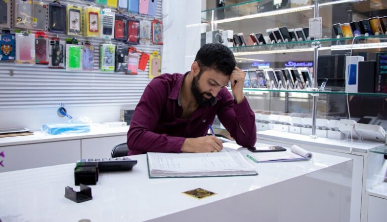 خرید گوشی در کشور کاهش یافت/جدیدترین قیمت روزانه موبایل 18 دی
