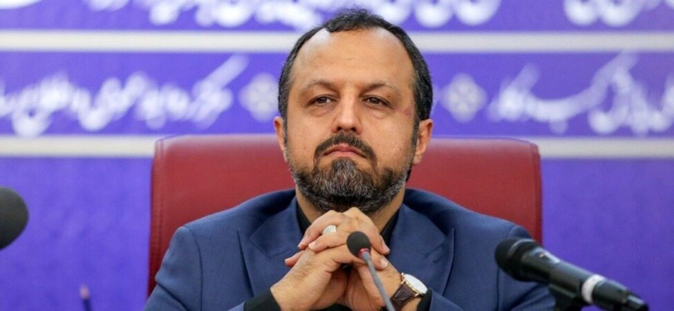 خاندوزی: با مدیران بانک‌های متخلف برخورد می‌شود