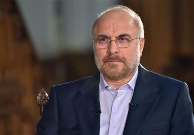 قالیباف: اگر خود را وقف مردم کنیم بن‌بستی نخواهد ماند
