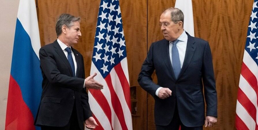 نحوه تعامل آمریکا و روسیه در دو راهی «ایران - اوکراین»