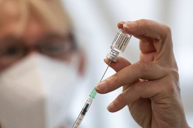 آیا تزریق دُز چهارم واکسن کرونا ضروری است؟