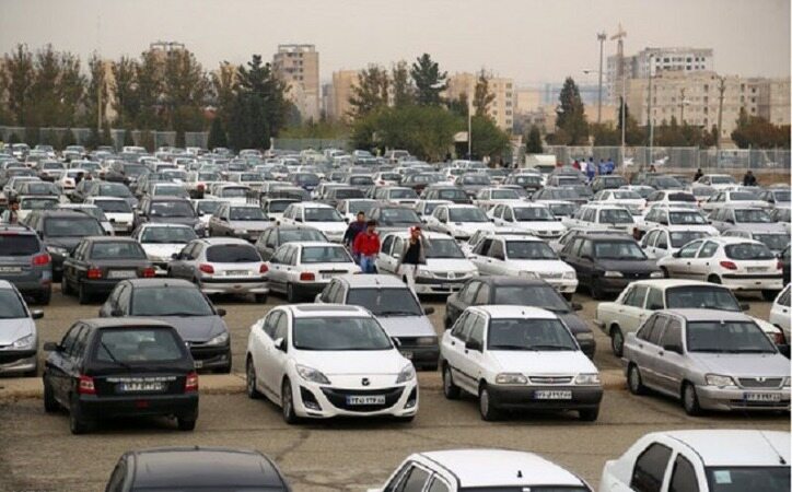 نرخ ورودی پارکینگ های خودرو در بهمن ۱۴۰۰