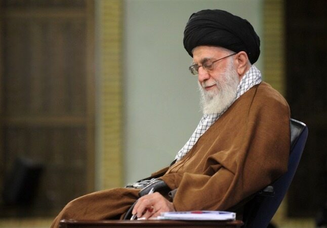 رهبر انقلاب درگذشت پدر حجت الاسلام محمد قمی را تسلیت گفتند