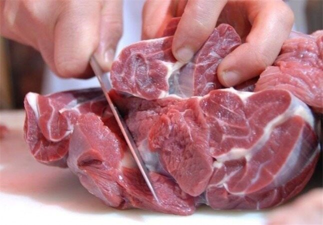 جدیدترین قیمت گوشت در بازار/چرا قیمت گوشت نجومی شد؟