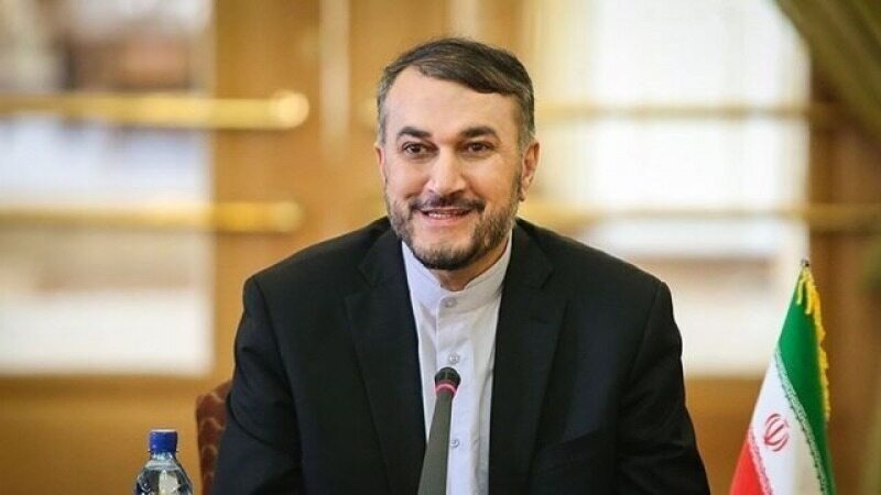 نشست ویدیو کنفرانسی وزیر امور خارجه با سفرا و روسای نمایندگیهای ایران در خارج از کشور