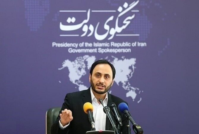 بهادری جهرمی: دُز تکمیلی واکسن کرونا را فوراً تزریق کنیم