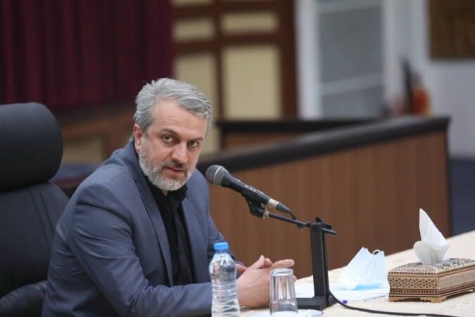 وزیر صمت: تمام‌قد از نوشت افزار ایرانی- اسلامی حمایت می‌کنیم