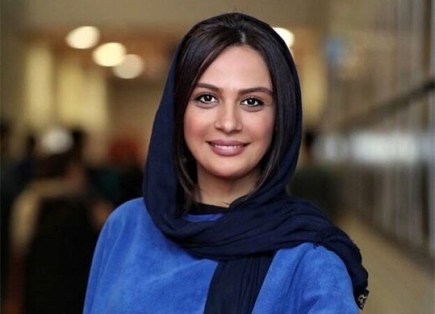مبارزه دشوار مارال فرجاد با بیماری سرطان +عکس