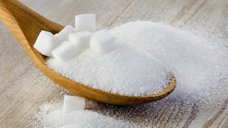 شکر با قیمت مصوب محدود و با قیمت آزاد فراوان است