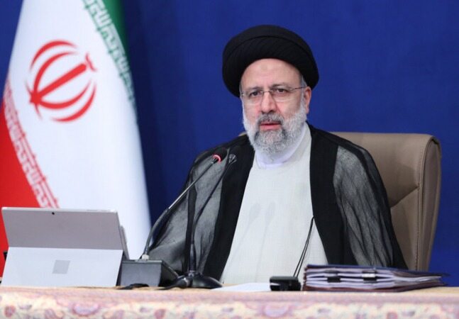 دستور رییس جمهور برای پرداخت سریع عیدی بازنشستگان 