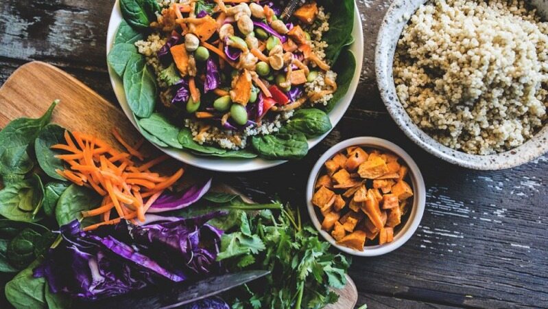 مهم ترین ماده غذایی که باید هر روز بخورید