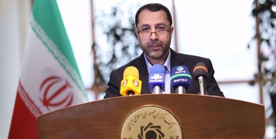 ۱۳۰۰ هزار میلیارد تومان تسهیلات تکلیفی موجب تشدید ناترازی بانک‌ها و افزایش تورم می‌شود