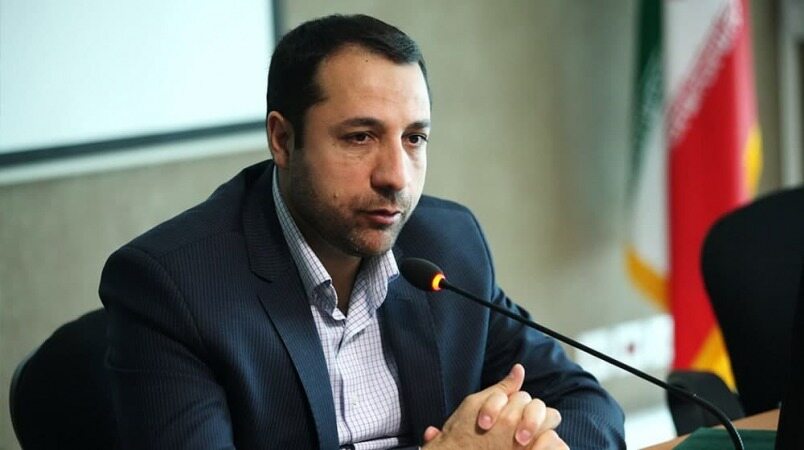  رئیس کل بانک مرکزی: نمایندگان مجلس بودجه ۱۴۰۱ را بدون کسری تحویل دولت دهند