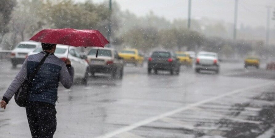 بارش‌ها همچنان ادامه دارد
