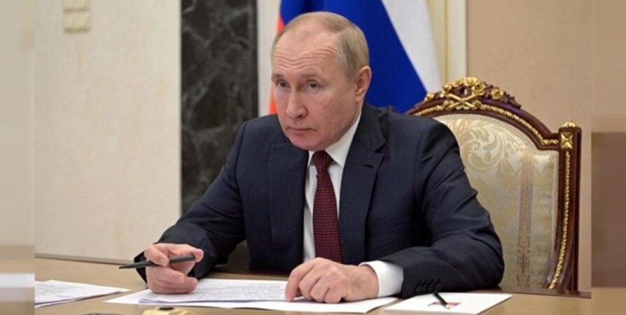 پوتین: فروش گاز روسیه به اروپا فقط با روبل