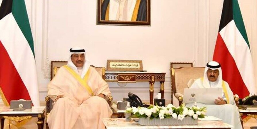 دولت کویت  رسما استعفا کرد