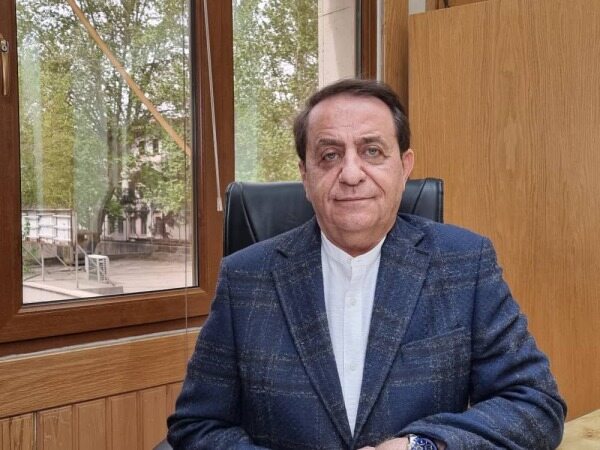 دلار باز هم طلا و سکه را گران کرد/حباب سکه به 50 هزار تومان رسید