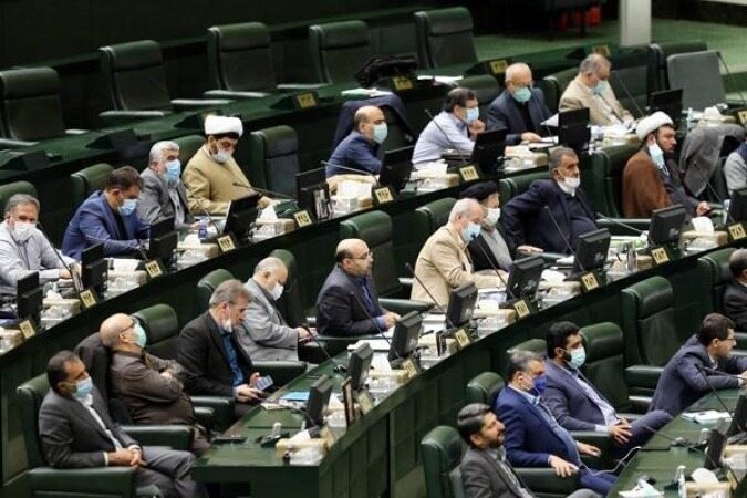 مجوز مجلس به دولت برای نگهداری داده‌ها و اطلاعات ملی