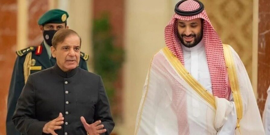 پاکستان بسته تسهیلات 8 میلیارد دلاری از عربستان دریافت می‌کند