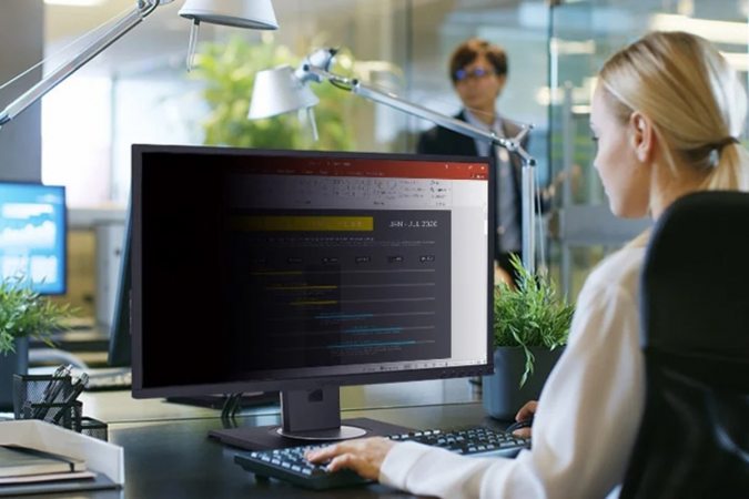 فناوری نمایشگر فوق نازک TCL با حفظ حریم خصوصی