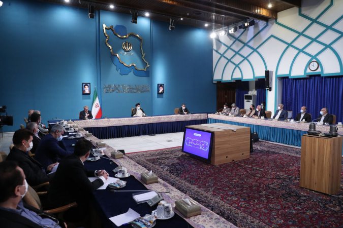 جزئیات تازه از برنامه دولت برای هدفمندی ارز ۴۲۰۰/ افزایش قیمت کالاهای اساسی منتفی شد